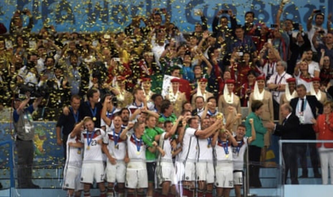 Alemania alza la copa the guardian