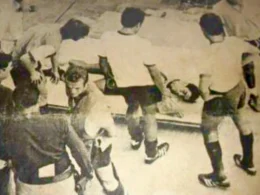 Alberto Onofre en camilla