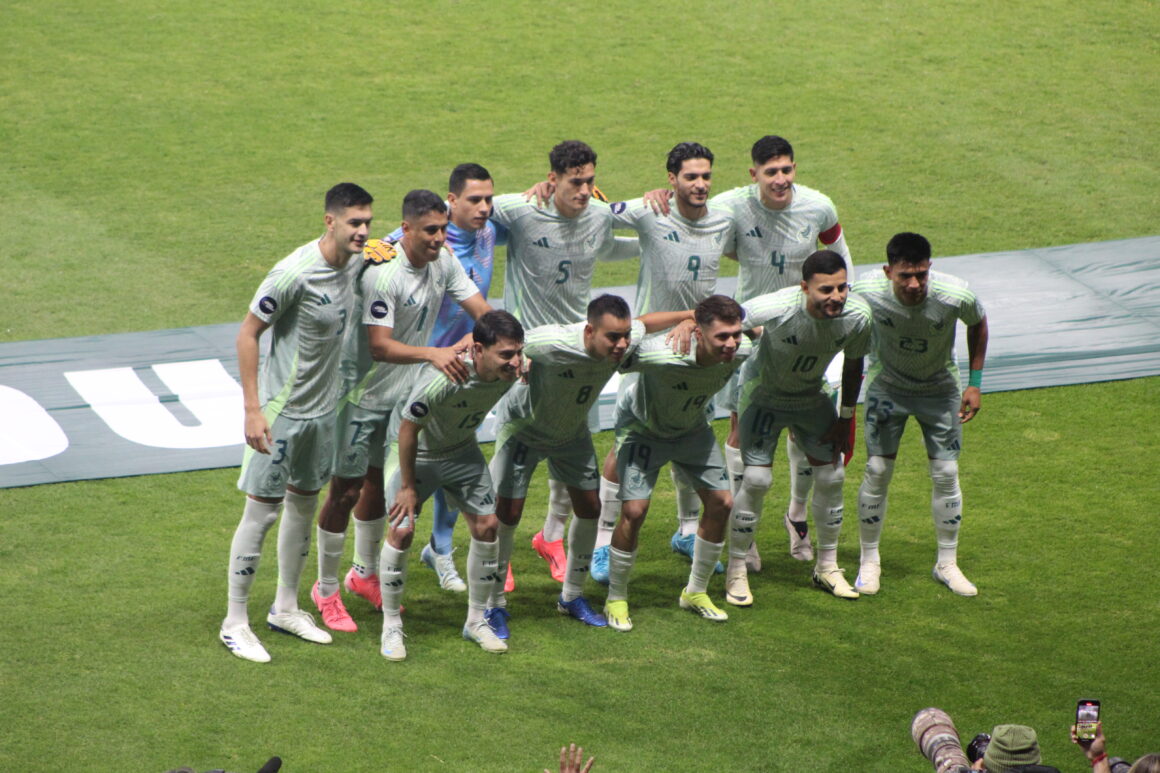 Selección Mexicana que enfrentó a Honduras