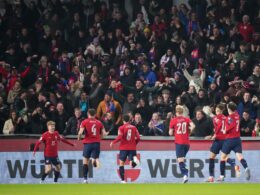 f30606ad 0317 4ff1 b0b3 5c9fbeaf2633