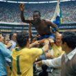 Pele celebrating 1970