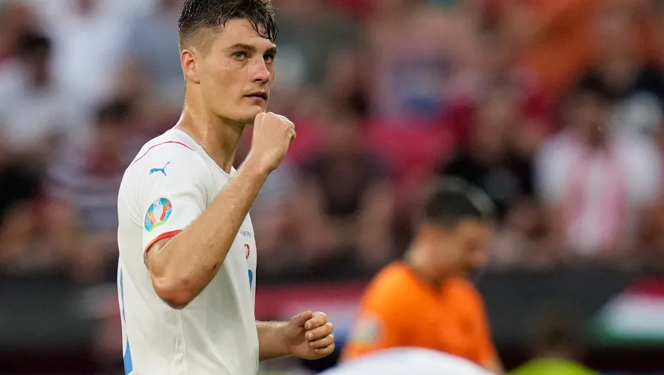 delantero republica checa contundente euro