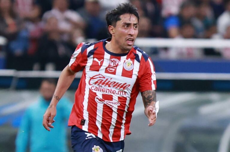 omar govea renovacion chivas 1024x678