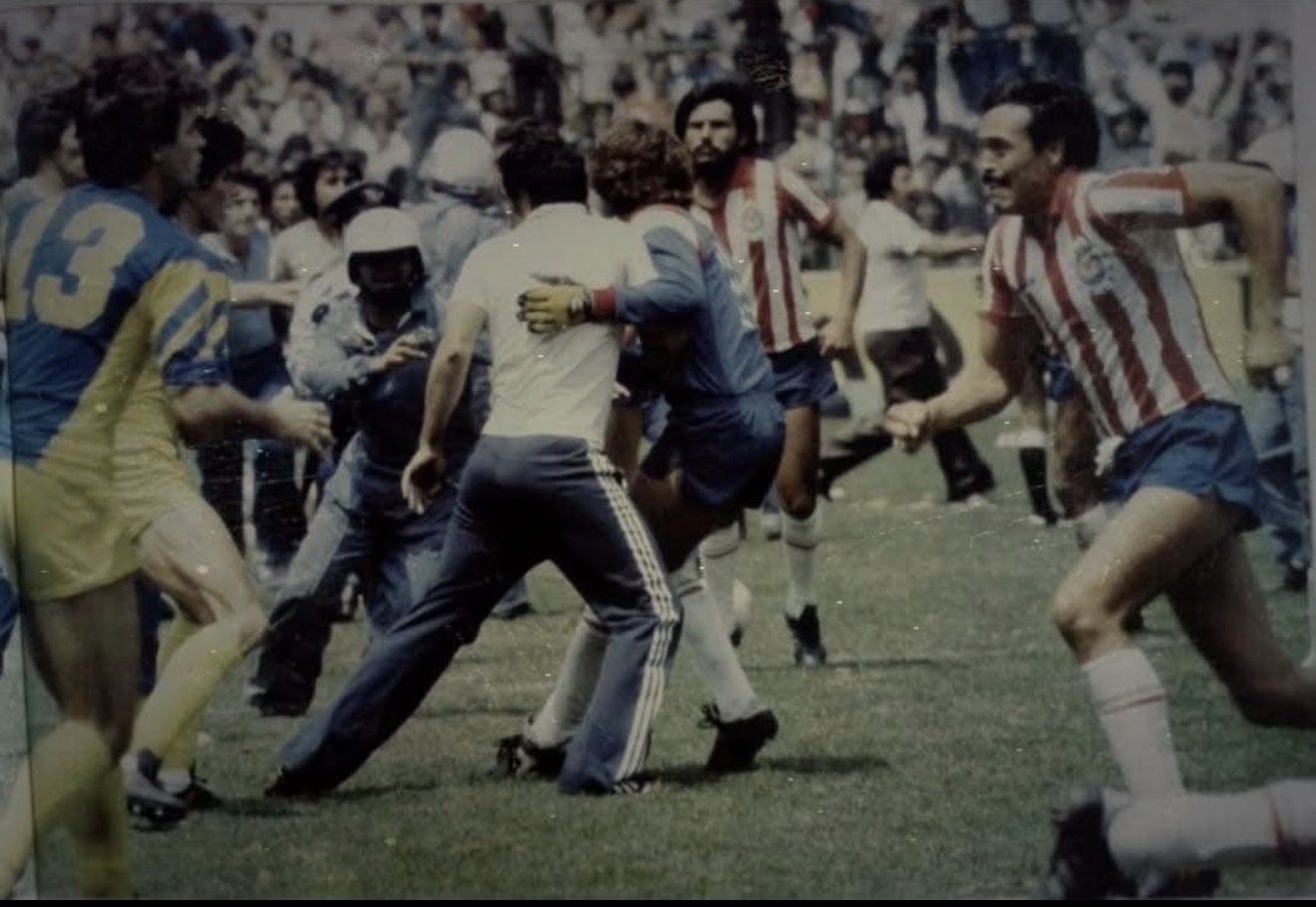 la bronca del azteca 1983 II