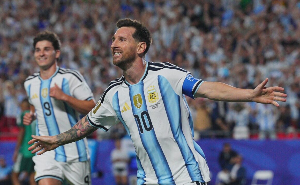 Messi festeja en Kansas City vs Argelia