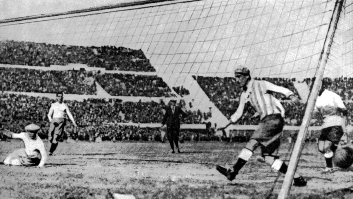 Uruguay vs Argentina 1930