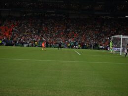 Bono ataja penal ante Holanda
