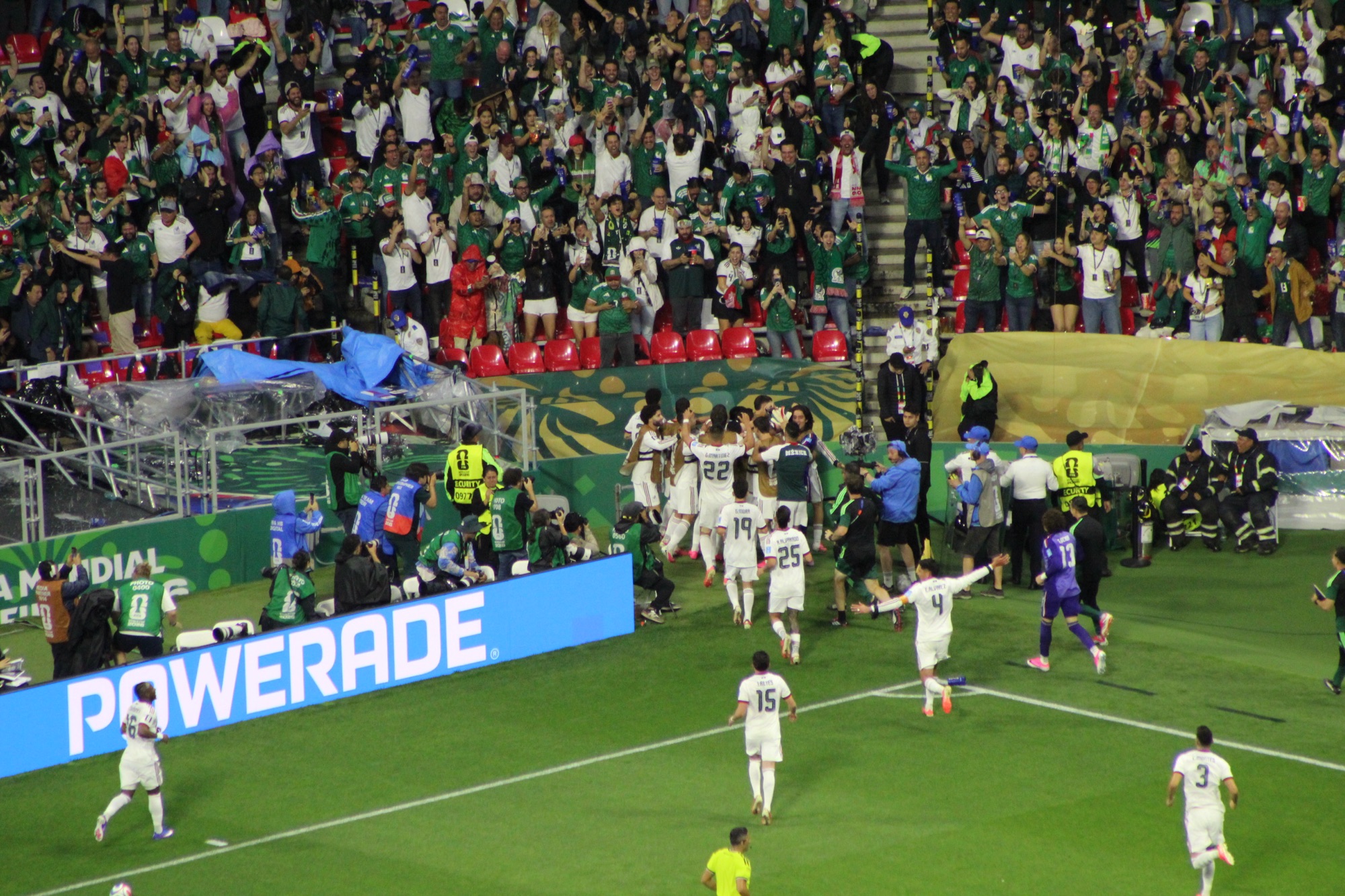img 7886.jpg